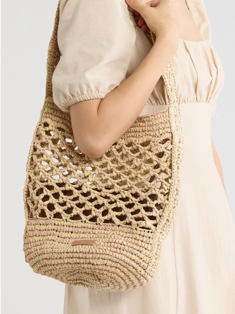 Sam Edelman Remy radfia bucket bag woven Straw Tote Bag in Natural